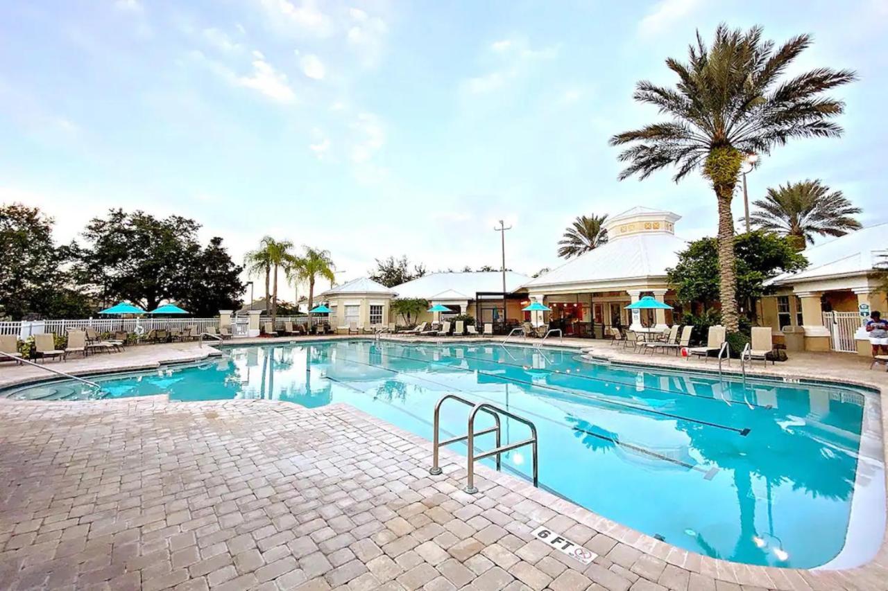 Resort-Style Condo Near Disney World キシミー エクステリア 写真