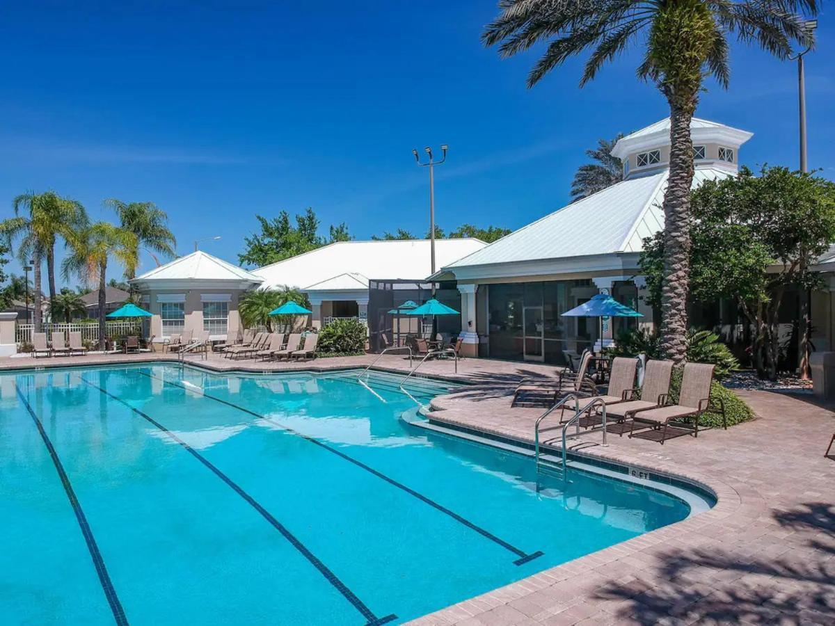 Resort-Style Condo Near Disney World キシミー エクステリア 写真