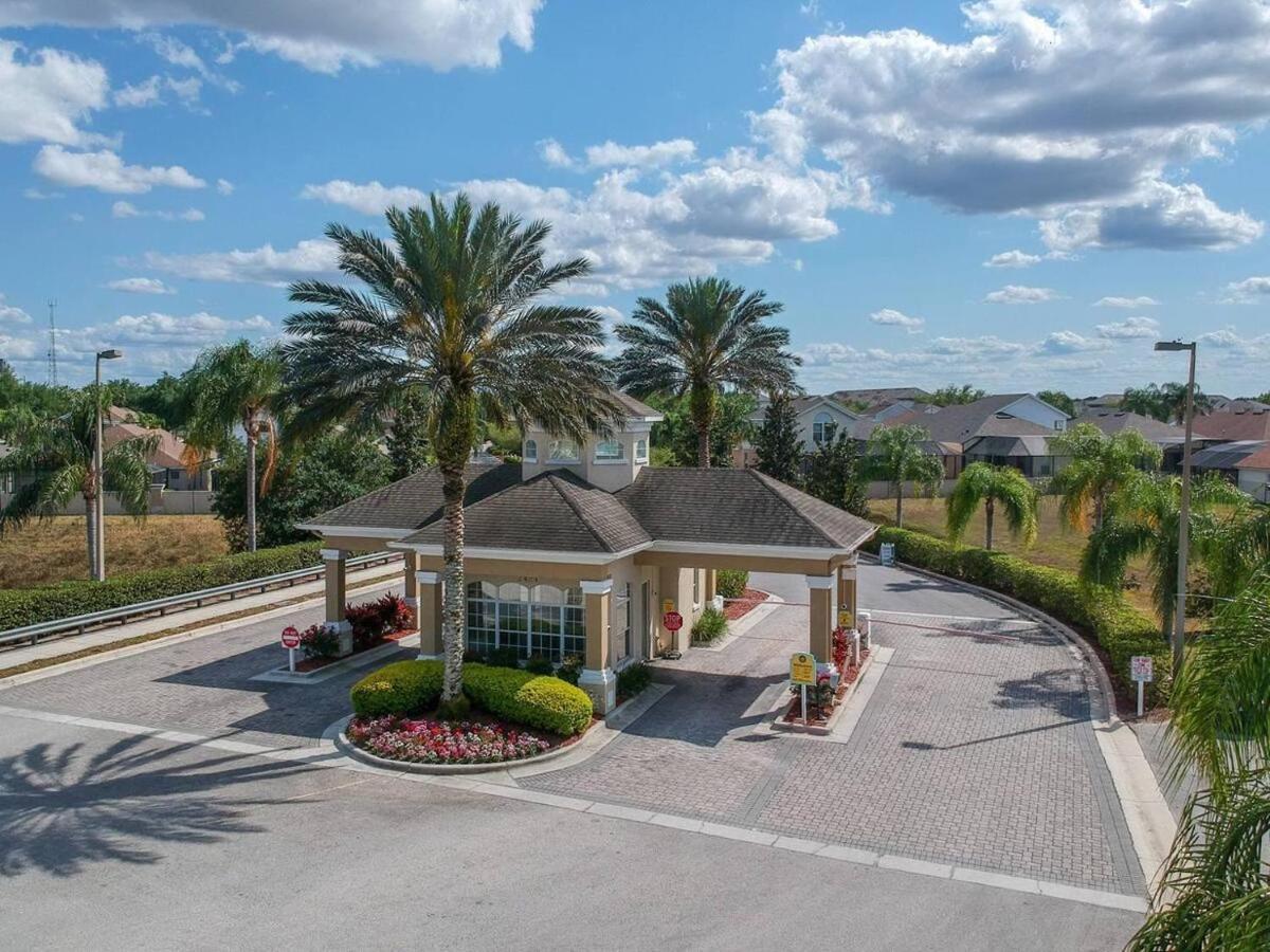 Resort-Style Condo Near Disney World キシミー エクステリア 写真