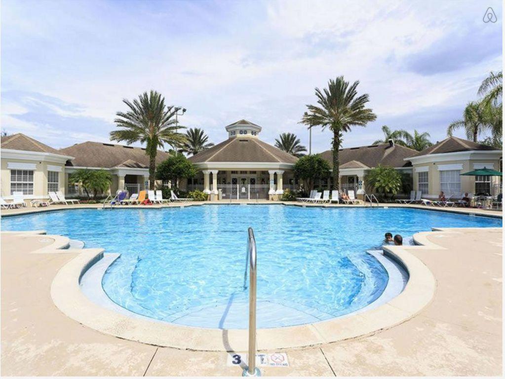 Resort-Style Condo Near Disney World キシミー エクステリア 写真