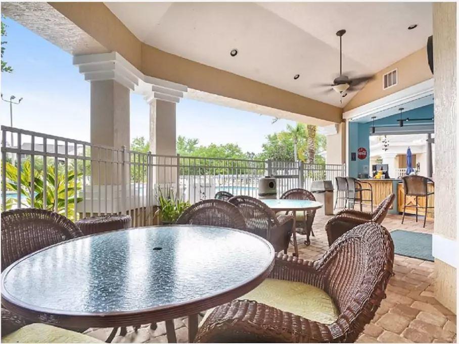 Resort-Style Condo Near Disney World キシミー エクステリア 写真