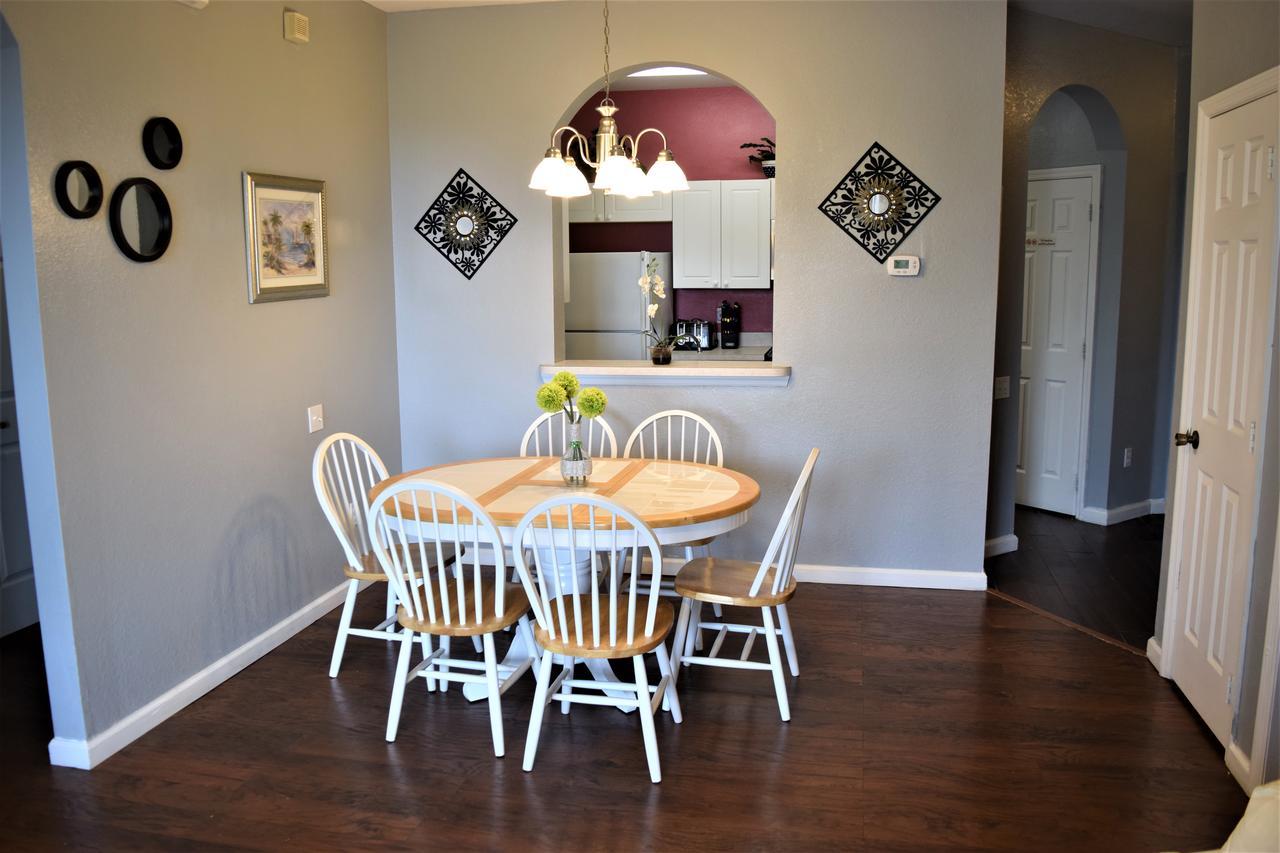 Resort-Style Condo Near Disney World キシミー エクステリア 写真