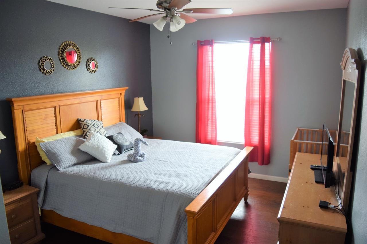 Resort-Style Condo Near Disney World キシミー エクステリア 写真