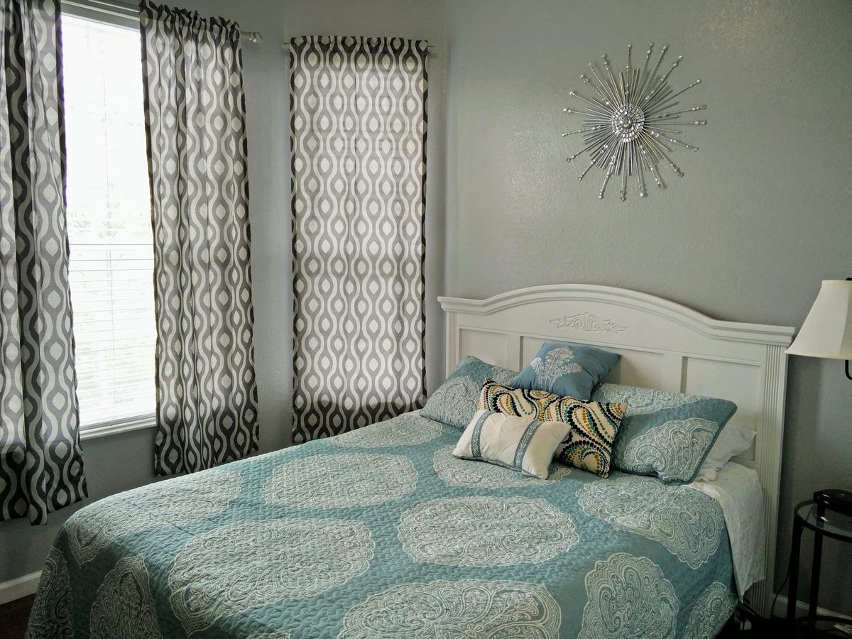 Resort-Style Condo Near Disney World キシミー エクステリア 写真
